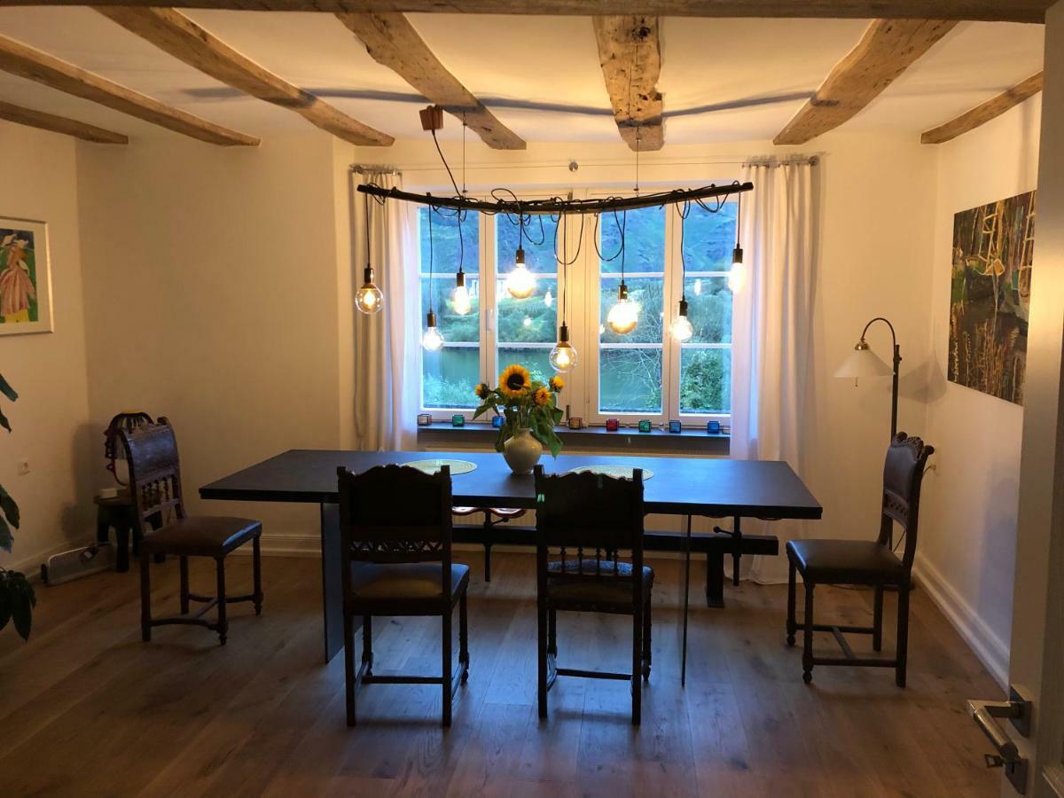 Storchenhaus Bremm Villa Bagian luar foto